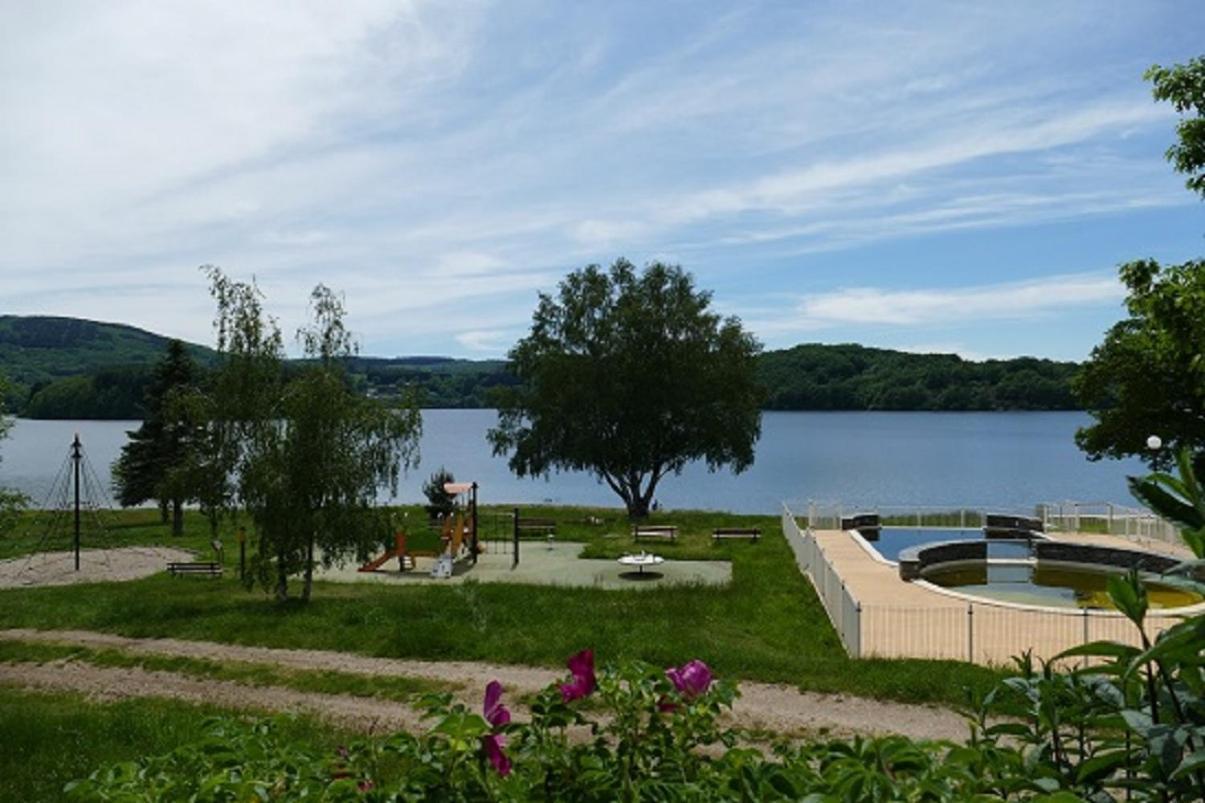 Le Gite De L'Adrech Lacaune Exteriör bild